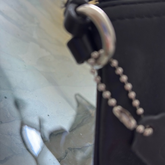 Vintage Coach Signature New York Silver Stamp Black Leather Wristlet - Picture 7 of 12